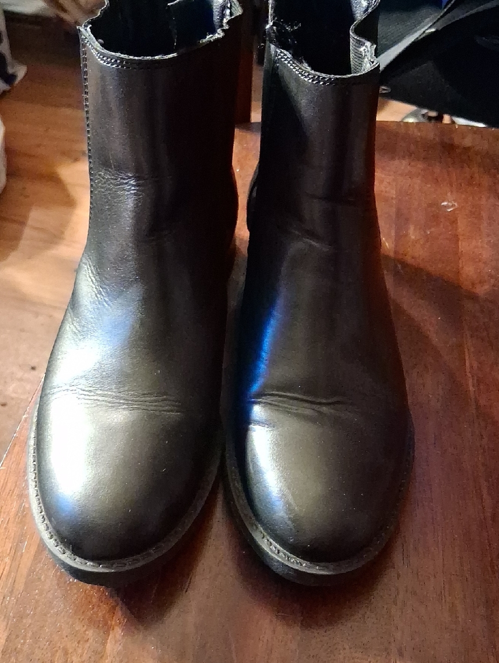 Mens  Black Leather Chelsea Boots